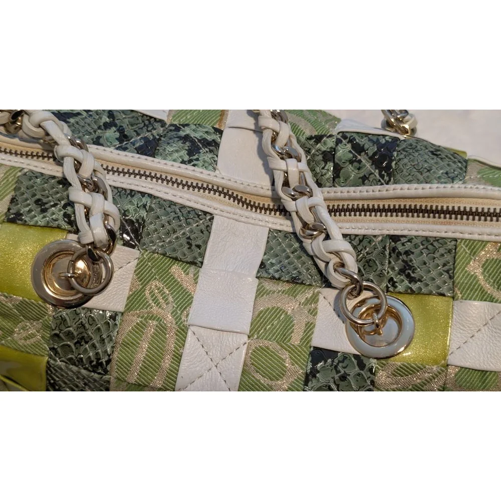 Women's bebe Green & White Woven Satchel One Size
